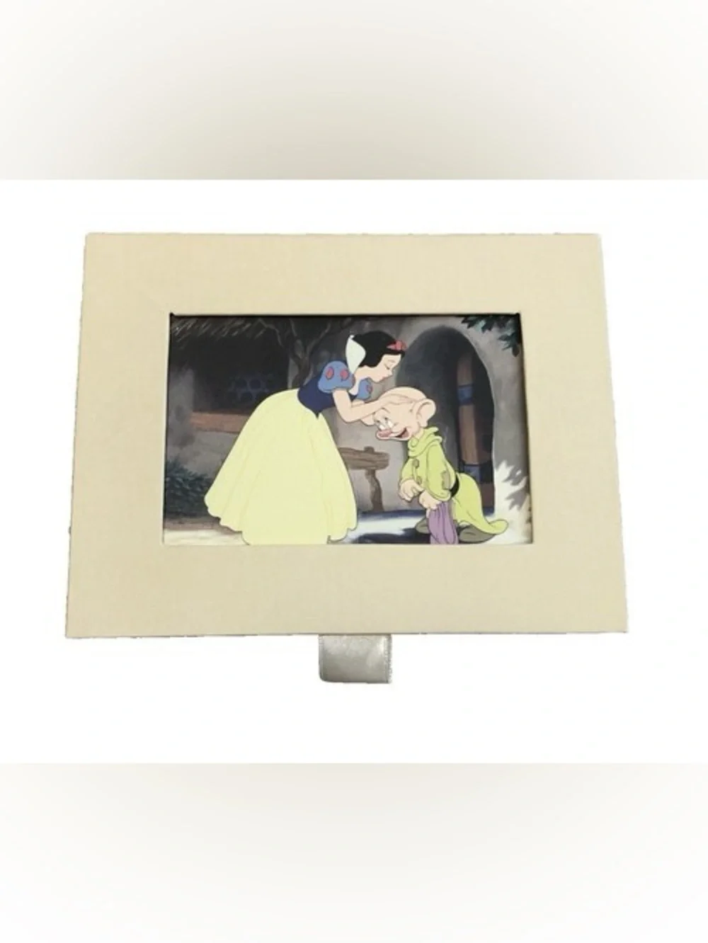 Snow White note card set with Illustrated Lid - Cream
